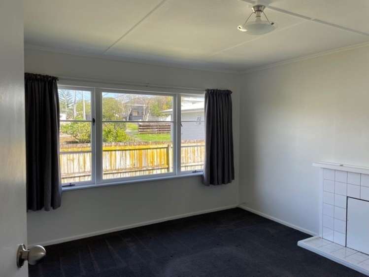 7 Christmas Road 10686_6