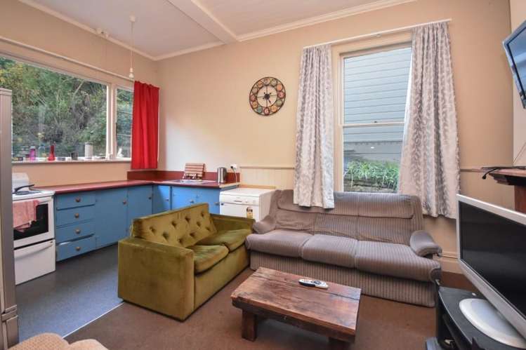 118 Queen Street North Dunedin_8