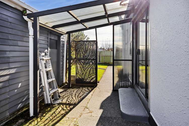 32 Leicester Street Patea_9