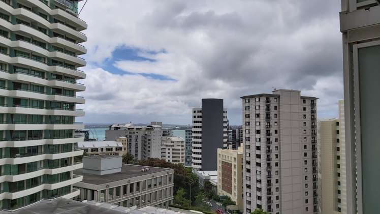 1406/10 Waterloo Quadrant Auckland Central_11