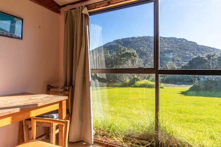 270 Bethells Road Bethells Beach_12