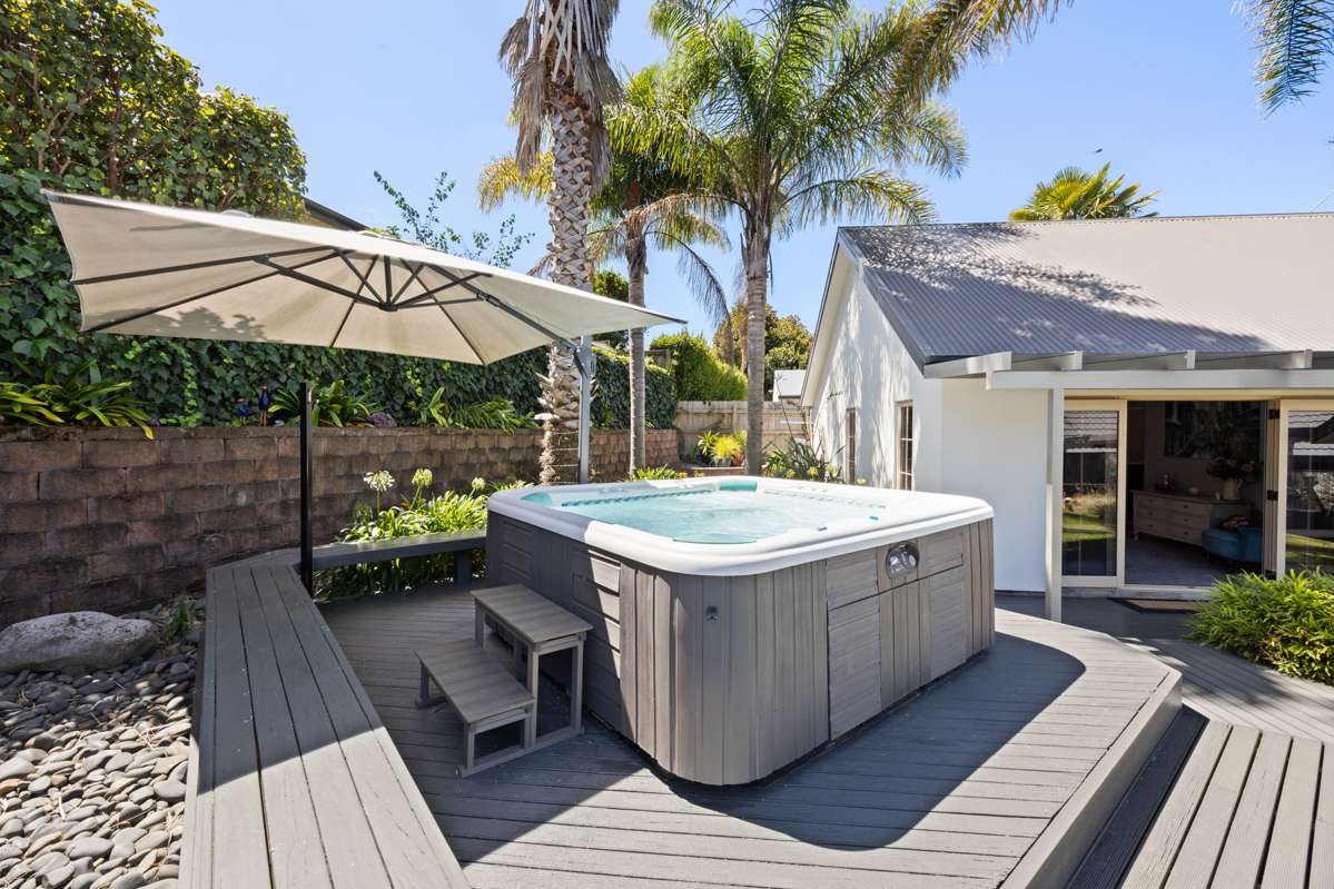 62 Cairns Crescent_3