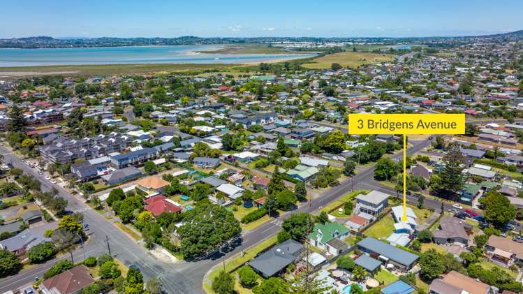 3 Bridgens Avenue Te Atatu Peninsula_16