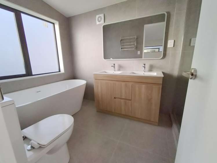 36D Marendellas Dr Bucklands Beach_12