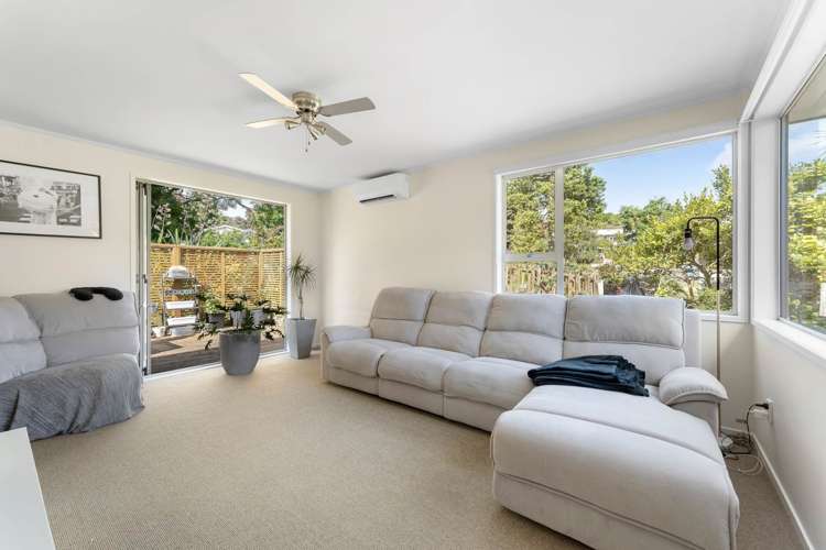 46 Castleton Street Birkdale_5