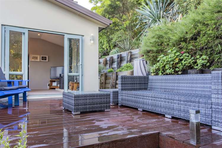 8 Main Road Governors Bay_15