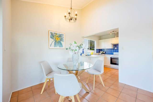 2/28 Noeleen Street Glenfield_3