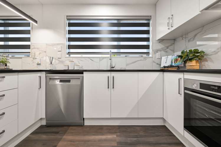 2/59 Epsom Road Sockburn_3