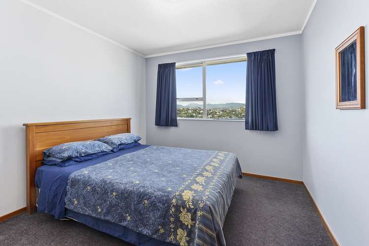 111 Akaroa Drive Maupuia_12