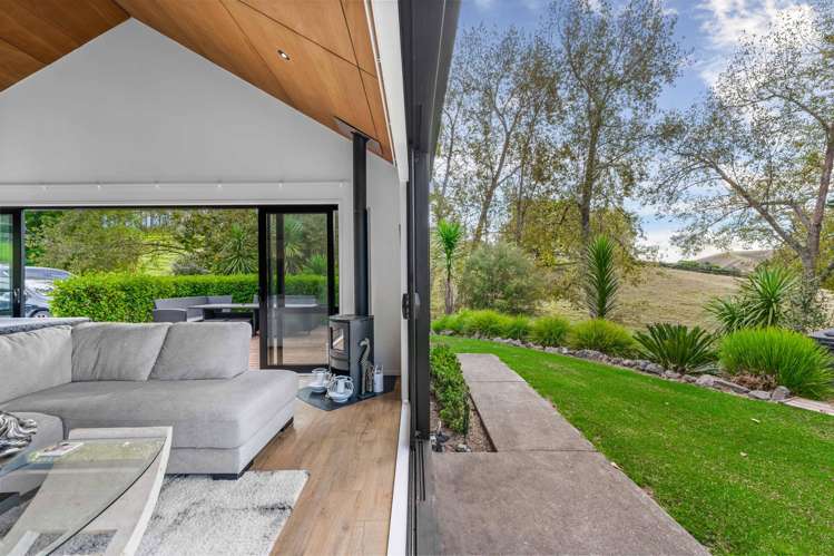 685 Inland Road Helensville_10