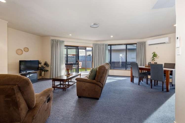3 Robalan Place Redwoodtown_10