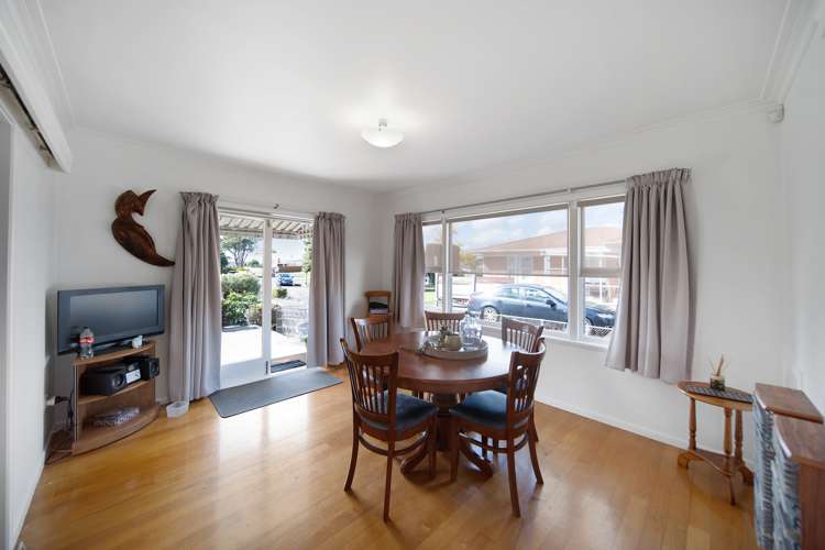 13 Fausett Avenue Pukekohe_10