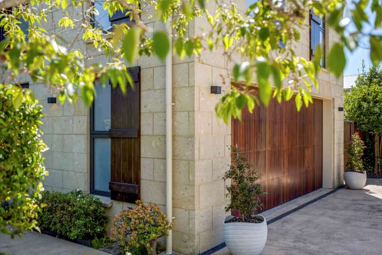 32 First View Avenue Beachlands_28