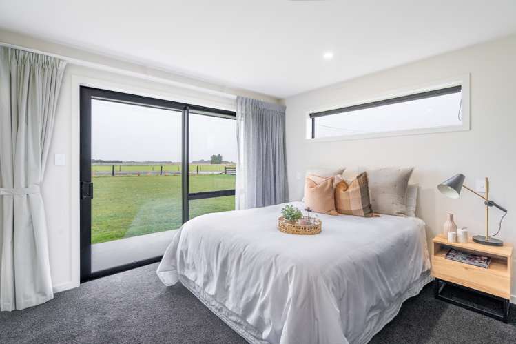 25 Racecourse Road Winton_11