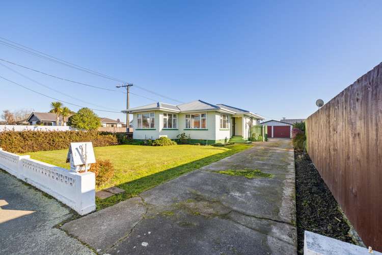 77 Hargood Street Woolston_19