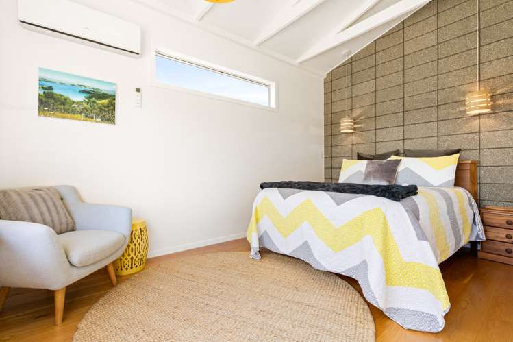 65d Junction Road Ostend_17