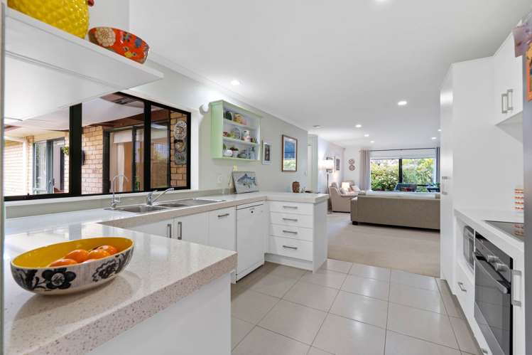 13 Kate Sheppard Avenue Torbay_5