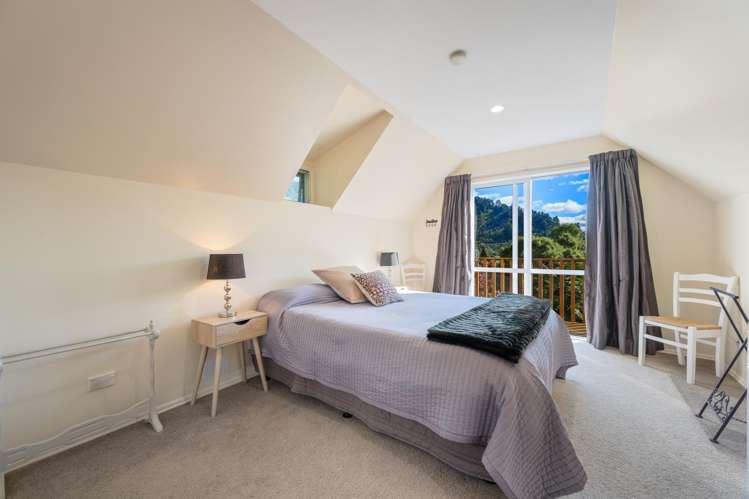 34 McCormicks Road Whatamango Bay_15