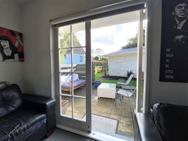 3/220 East Coast Road Forrest Hill_4