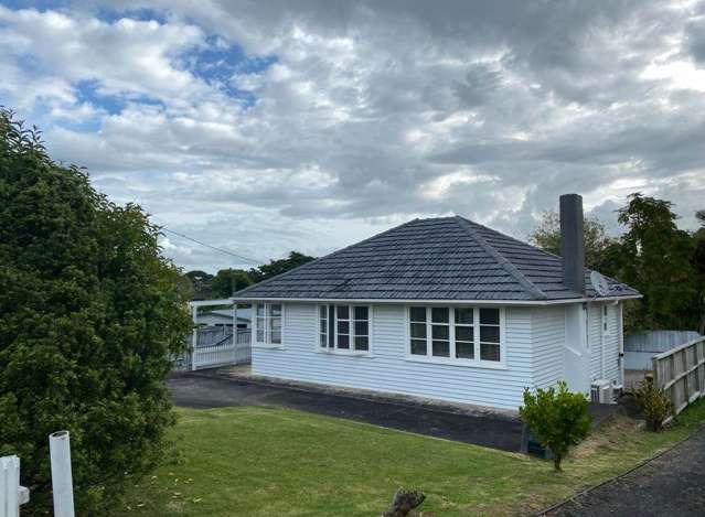 24 Abbotleigh Avenue Te Atatu Peninsula_1