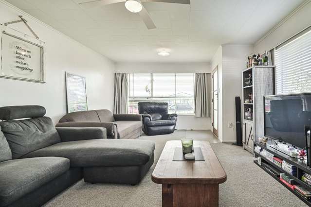 1/410 Avenue Road West Hastings_3