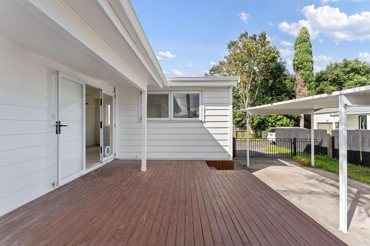 1/26 Waiari Road Conifer Grove_11