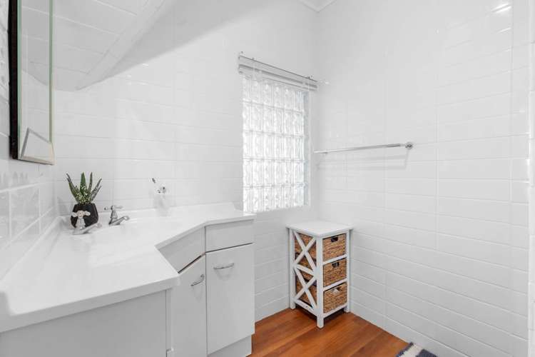 24 Pah Road Cockle Bay_19