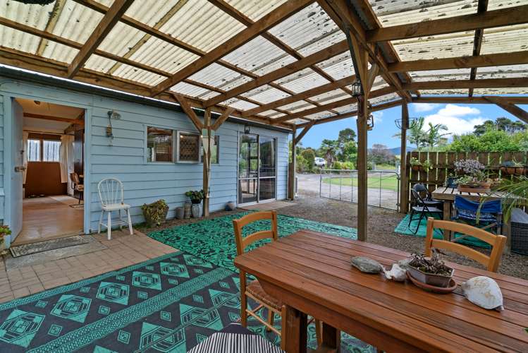97 Bays Road Orere Point_12