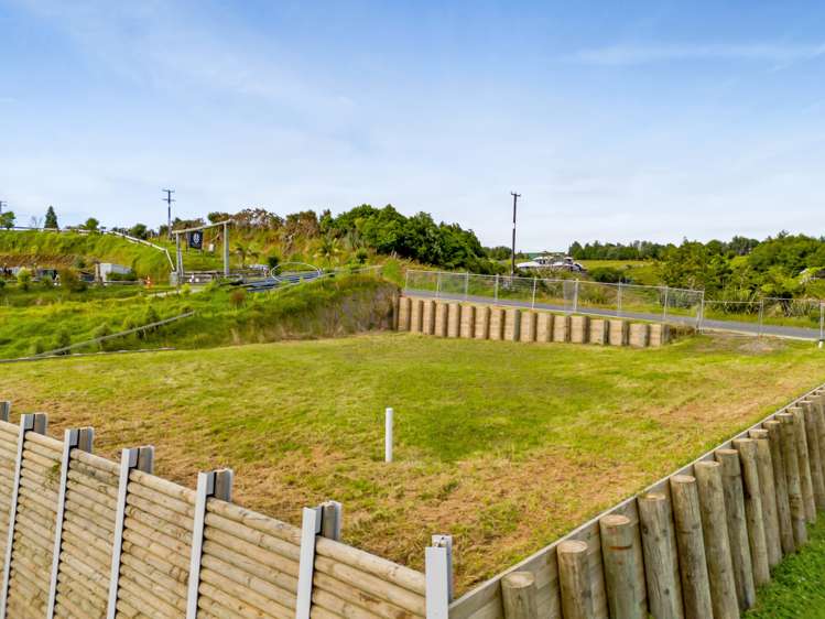 371 Tukapa Street Hurdon_1