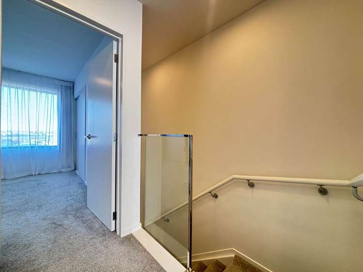 4/11 Jaemont Avenue Te Atatu South_8
