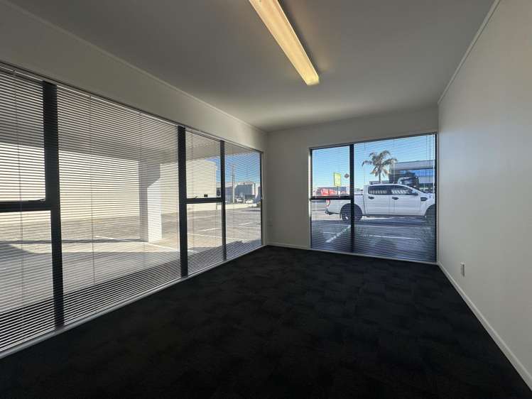 182 Station Road Penrose_7