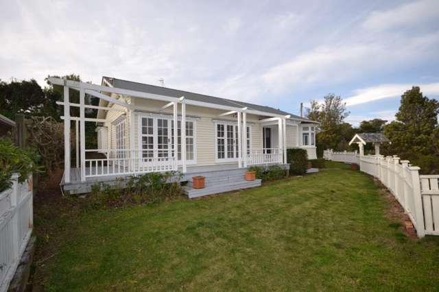 SUPER SUNNY HOME