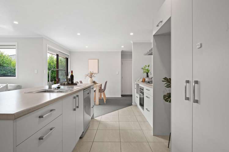 18 Haddonstone Avenue Rototuna North_2