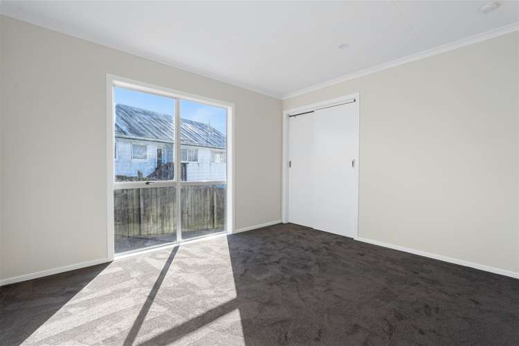 5 Harrys Place Kawakawa_21