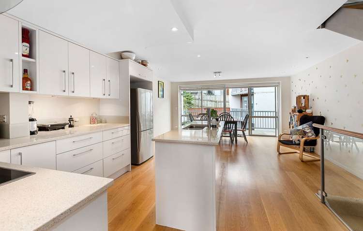 4/142 Onslow Road Khandallah_4