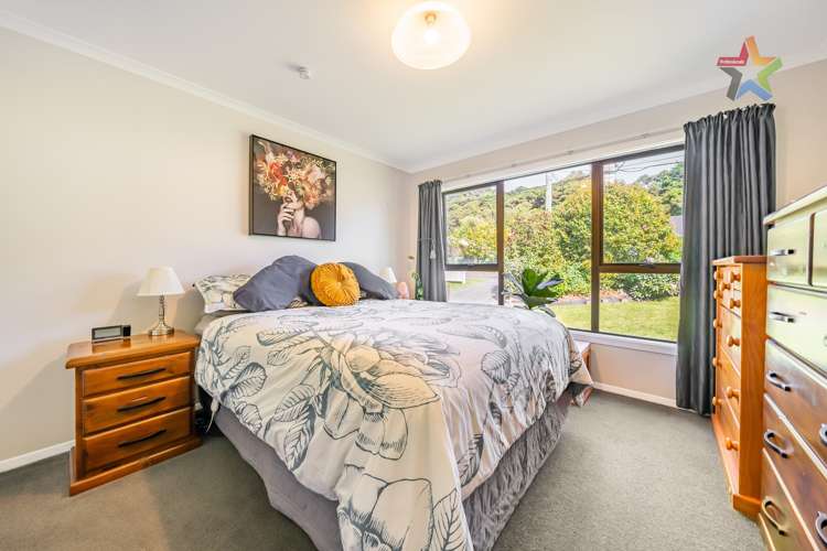 13 Lees Grove Wainuiomata_10