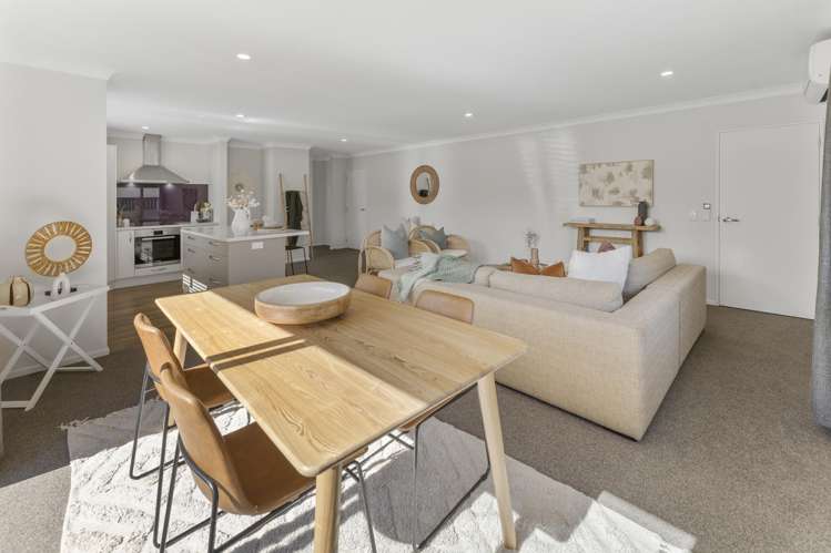 47 Kendall View Stoke_2