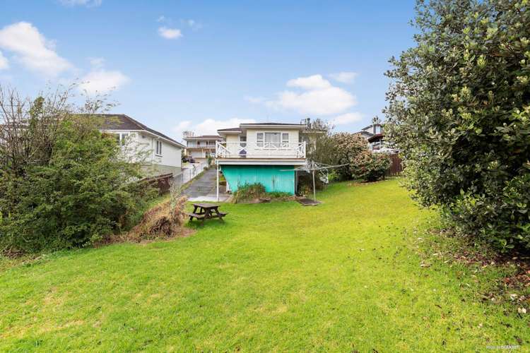 4 Mcfadzean Drive Blockhouse Bay_10