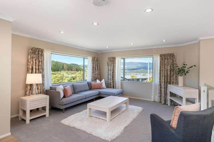 3 McEwen Crescent Riverstone Terraces_14