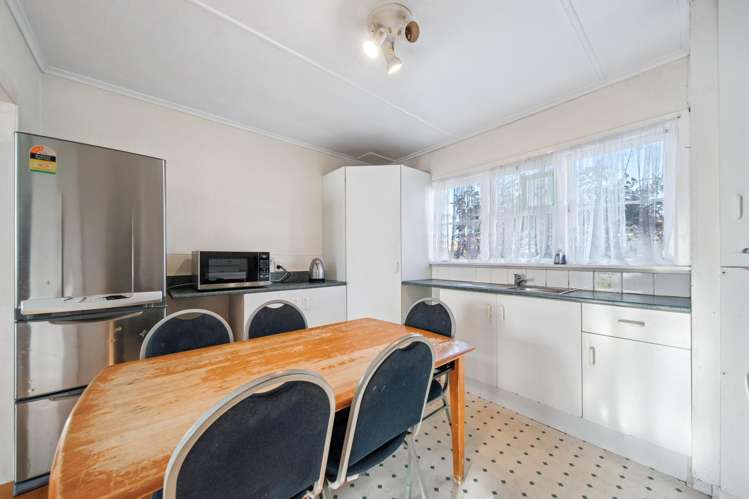 1/81 Gloucester Road Manurewa_6
