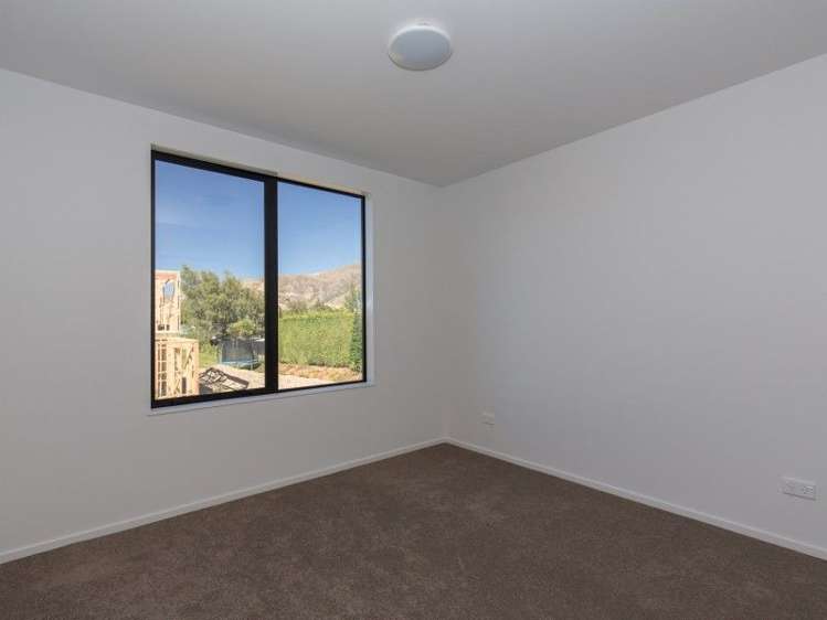 53 Kirimoko Crescent Wanaka_11