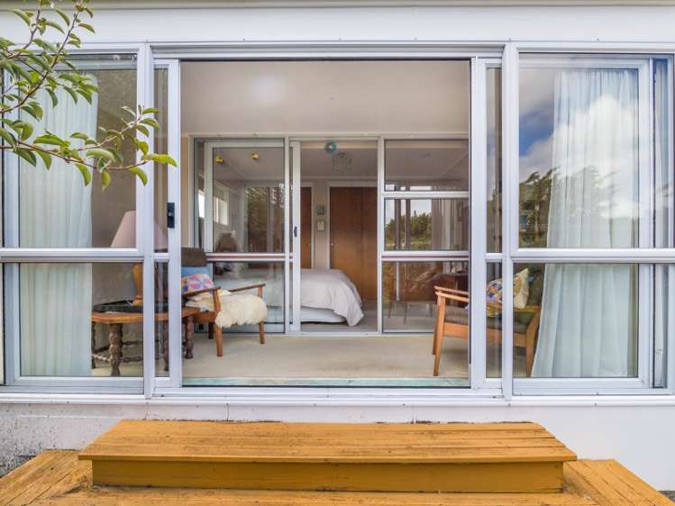 11 Shanly Street Brown Owl_13