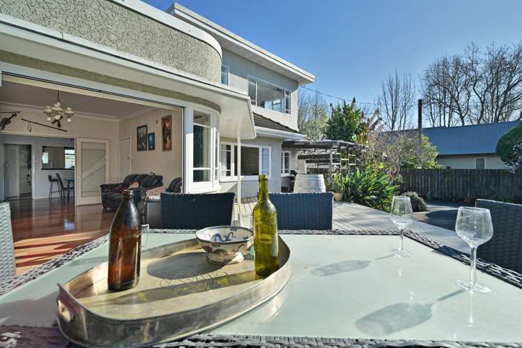 112 Lyndhurst Road_3