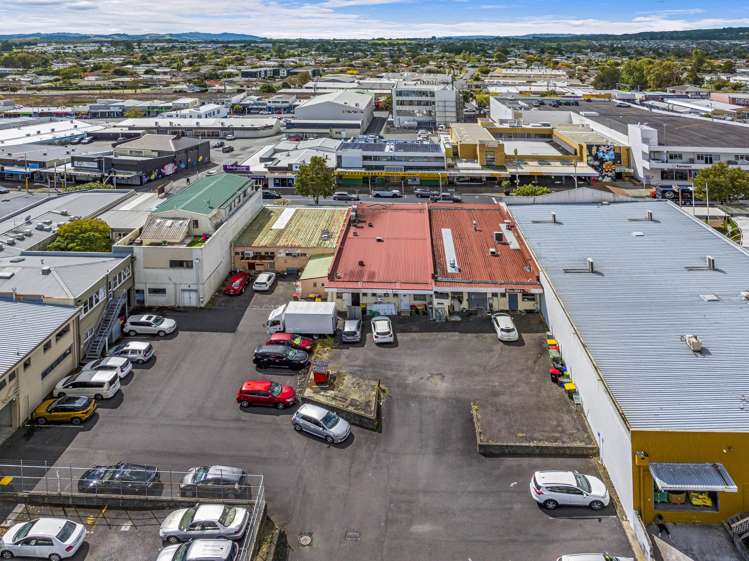 123-125 Great South Road Papakura_9