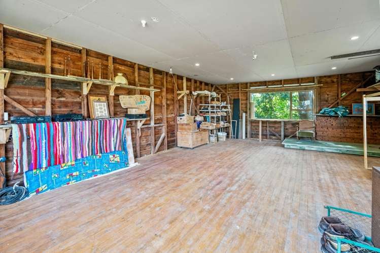 1068 Oruawharo Road Kaiwaka_34