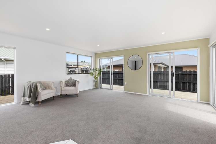 17 Duke Avenue Pukekohe_4