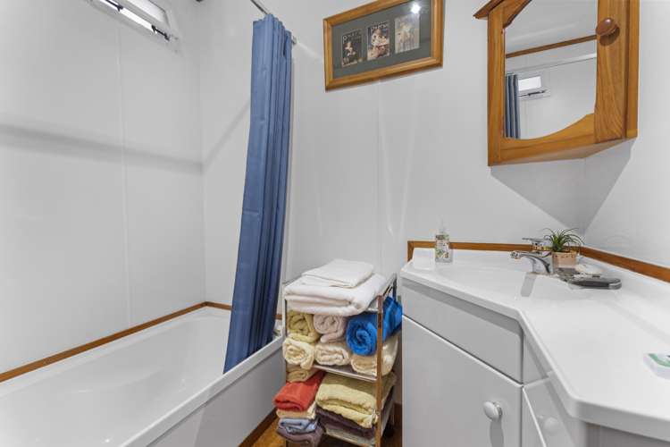 1 Edward Street Pahiatua_16