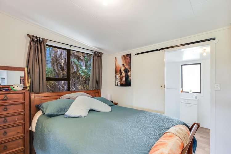 5461 State Highway 3 Mokau_24