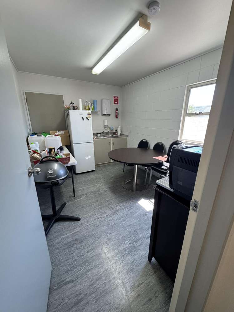 129 Maraekakaho Road Camberley_3