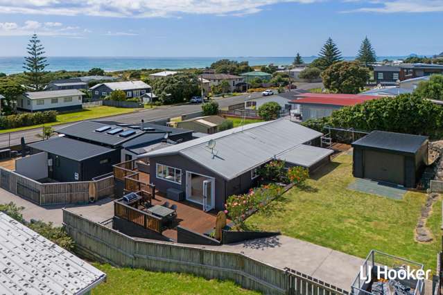 Beach Living at its Best!